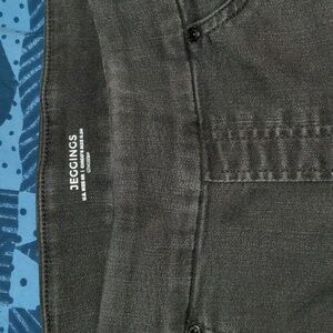 Black Chico's jeggings 0.5r